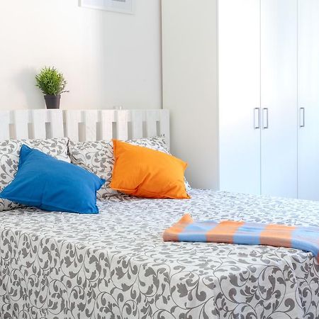 Ponte Tiberio Apartment Rimini Dış mekan fotoğraf