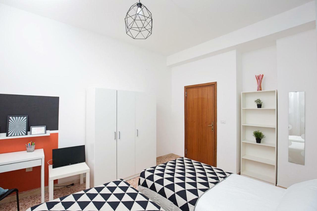 Ponte Tiberio Apartment Rimini Dış mekan fotoğraf